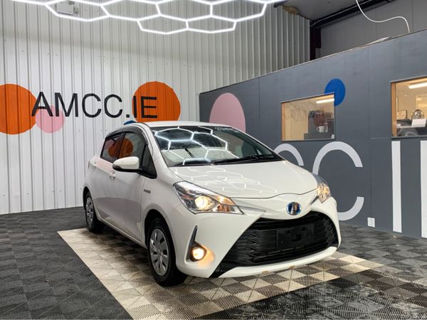 Toyota Vitz Hatchback, Petrol Hybrid, 2019, White
