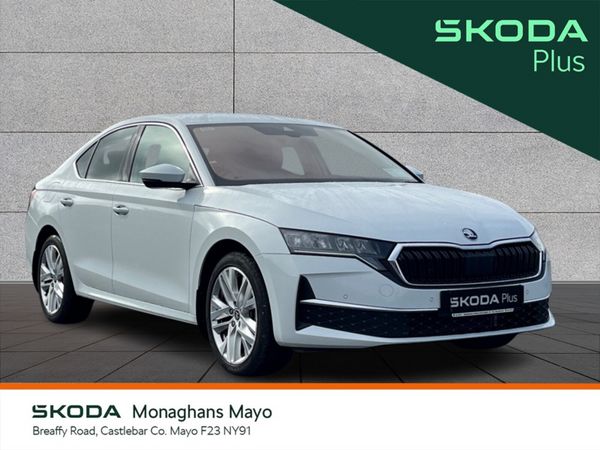 Skoda Octavia Saloon, Diesel, 2025, White