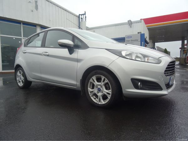 Ford Fiesta Hatchback, Diesel, 2016, Silver