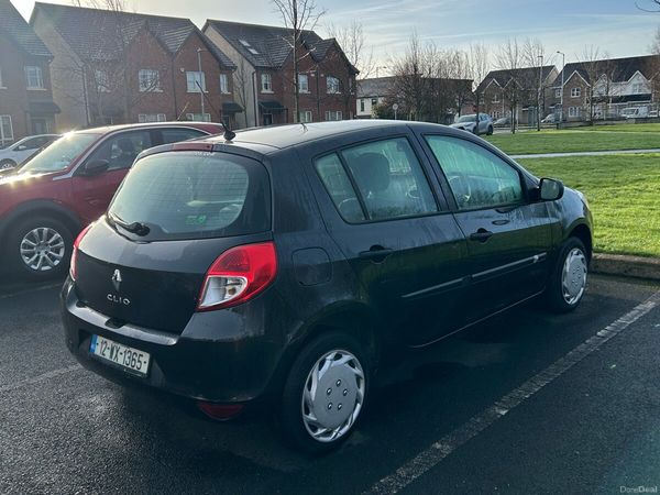 Renault Clio Hatchback, Ethanol Petrol, 2012, Black