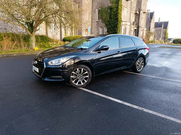 Hyundai i40 Estate/Jeep, Diesel, 2016, Black