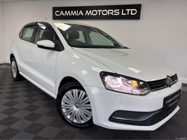 Volkswagen Polo Hatchback, Petrol, 2014, White