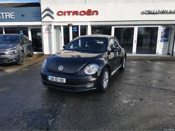 Volkswagen Beetle Hatchback, Petrol, 2014, Black