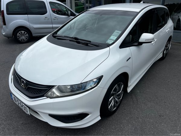 Honda Jade MPV, Petrol Hybrid, 2016, White