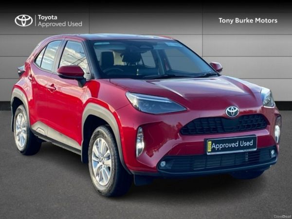 Toyota Yaris Cross SUV, Petrol Hybrid, 2025, Red