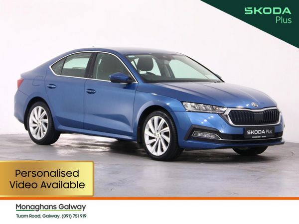 Skoda Octavia Hatchback, Diesel, 2021, Blue
