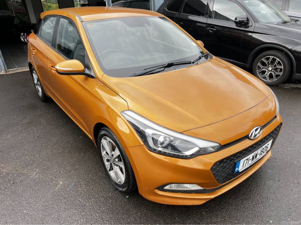 Hyundai i20 Hatchback, Diesel, 2017, Orange