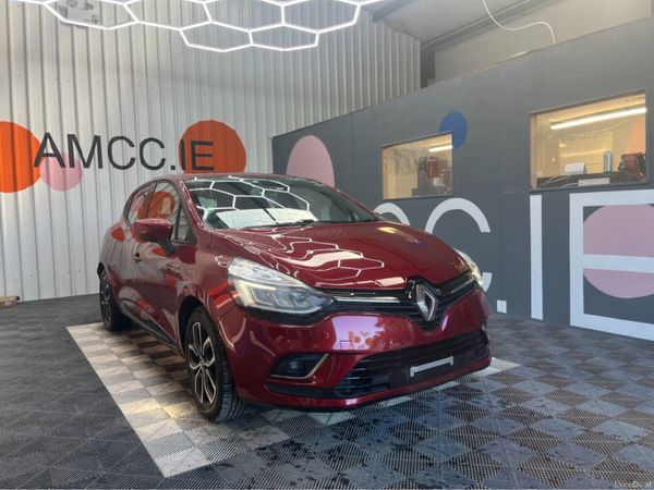 Renault Clio Hatchback, Petrol, 2018, Red