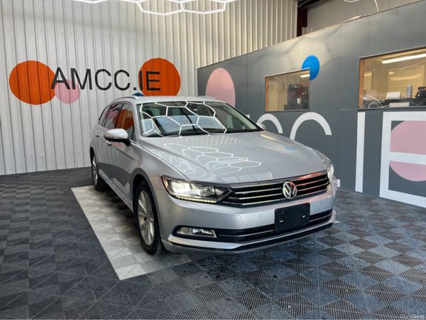 Volkswagen Passat Estate, Petrol, 2017, Silver