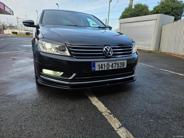 Volkswagen Passat Saloon, Petrol, 2014, Black