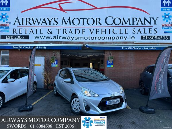 Toyota Aqua Hatchback, Petrol Hybrid, 2017, Silver