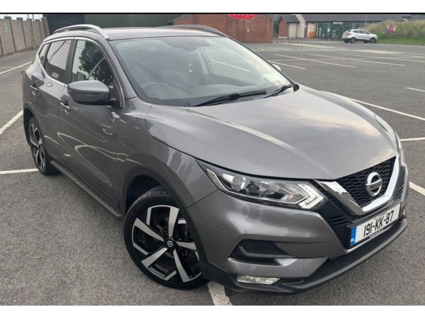 Nissan Qashqai MPV, Diesel, 2019, Grey