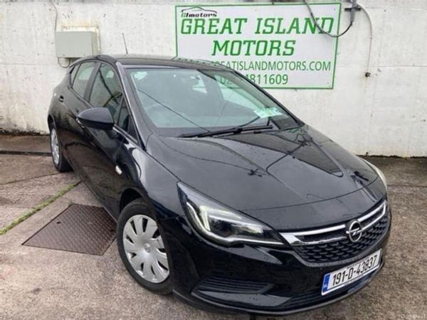 Opel Astra Hatchback, Petrol, 2019, Black