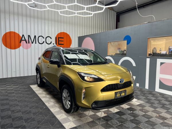 Toyota Yaris Cross SUV, Petrol Hybrid, 2020, Gold