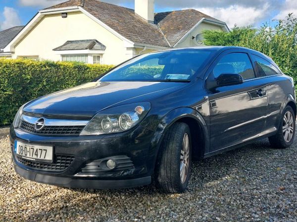 Opel Astra Hatchback, Petrol, 2008, Black