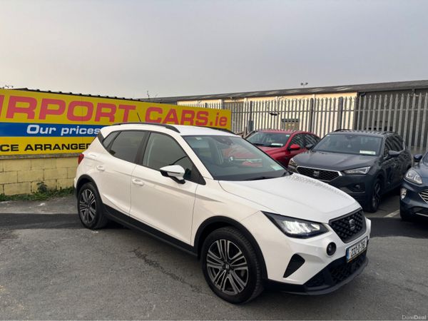 SEAT Arona Hatchback, Petrol, 2023, White