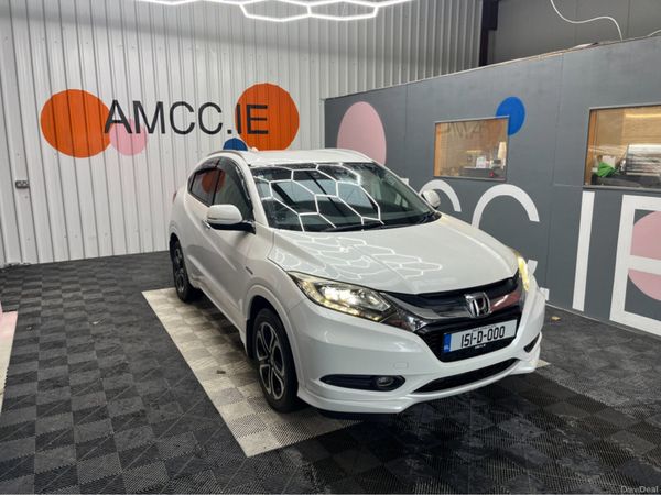 Honda Vezel SUV, Petrol Hybrid, 2015, White
