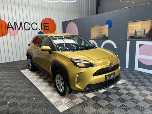 Toyota Yaris Cross SUV, Petrol, 2021, Gold