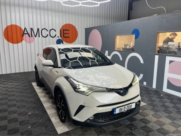 Toyota C-HR SUV, Petrol Hybrid, 2019, White