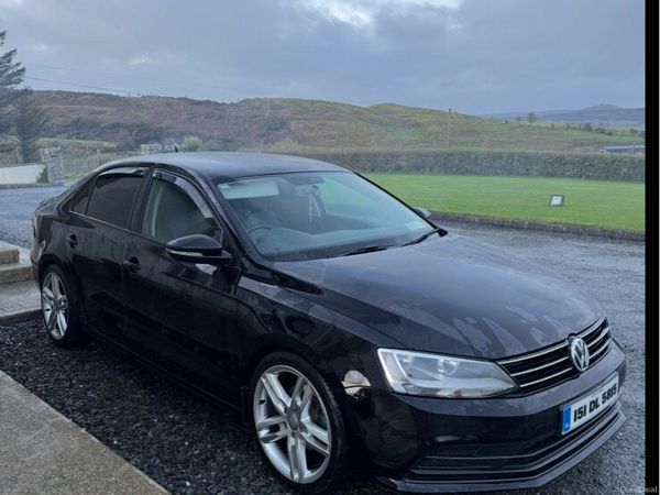 Volkswagen Jetta Saloon, Diesel, 2015, Black