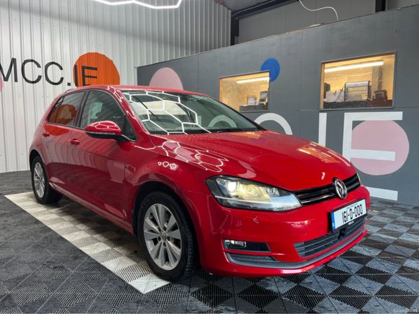 Volkswagen Golf Hatchback, Petrol, 2016, Red