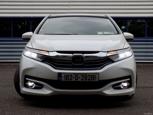 Honda Shuttle MPV, Petrol Hybrid, 2018, White