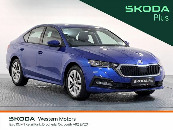 Skoda Octavia Saloon, Petrol, 2024, Blue