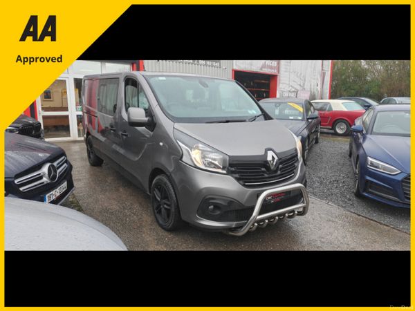 Renault Trafic Passenger MPV, Diesel, 2016, Grey