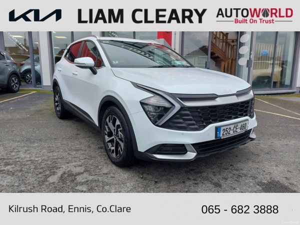 Kia Sportage MPV, Diesel, 2025, White