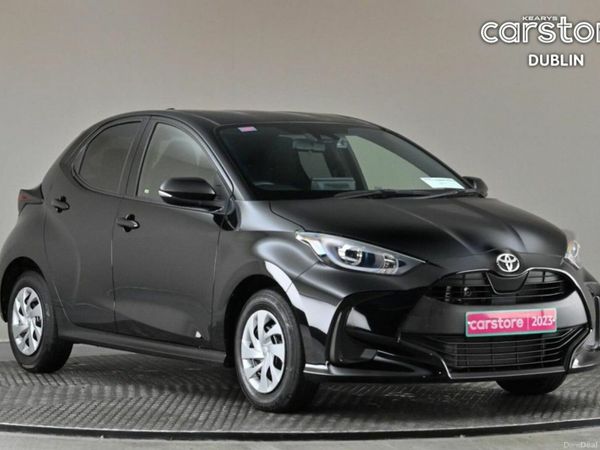 Toyota Yaris Hatchback, Petrol, 2023, Black