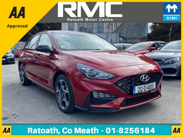 Hyundai i30 Hatchback, Petrol, 2021, Red