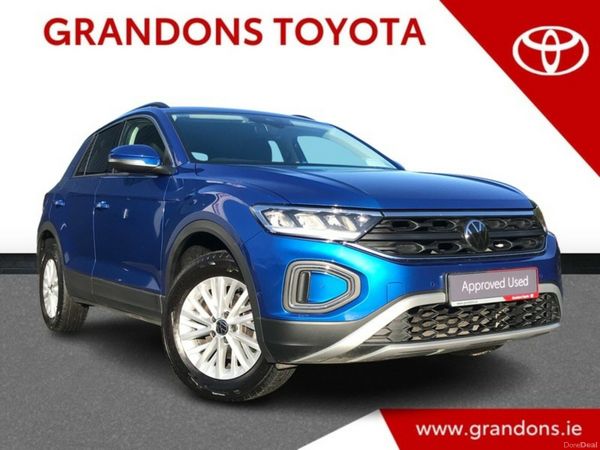 Volkswagen T-Roc Estate, Petrol, 2023, Blue