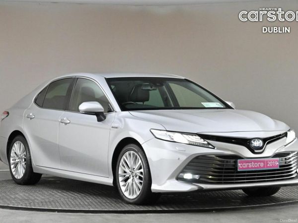 Toyota Camry Saloon, Petrol Hybrid, 2019, Grey