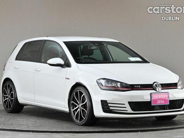 Volkswagen Golf Hatchback, Petrol, 2016, White