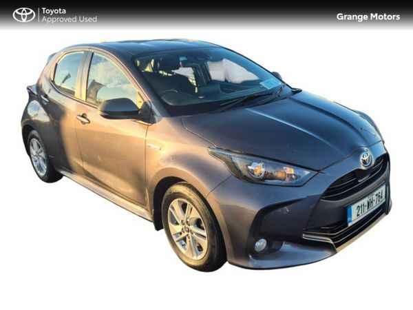 Toyota Yaris Hatchback, Petrol Hybrid, 2021, Grey