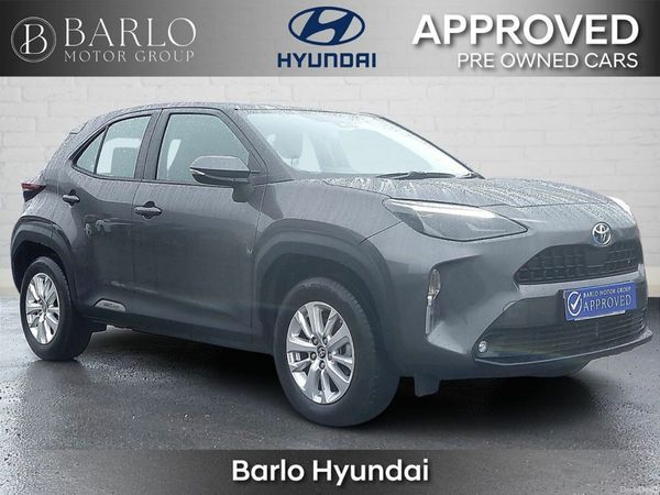 Toyota Yaris Cross Hatchback, Petrol Hybrid, 2024, Grey