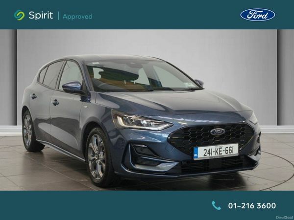 Ford Focus Hatchback, Petrol, 2024, Blue