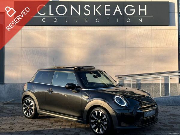 Mini Cooper Hatchback, Electric, 2023, Black