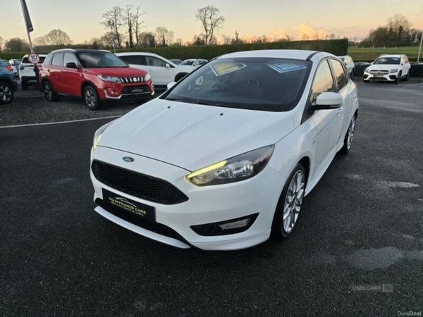 Ford Focus Hatchback, Petrol, 2018, White