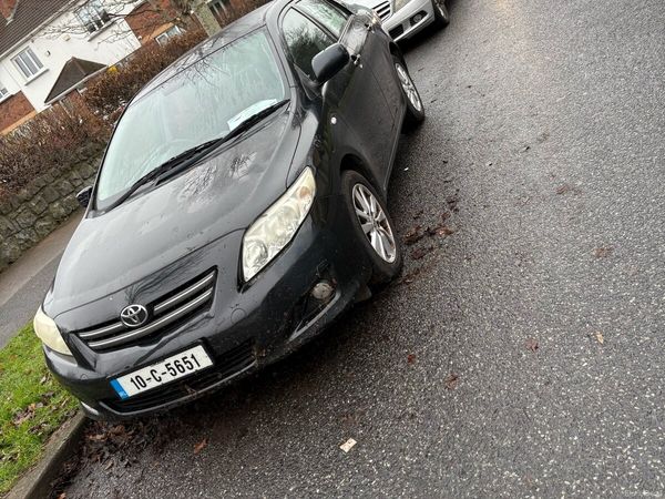 Toyota Corolla Saloon, Petrol, 2010, Black