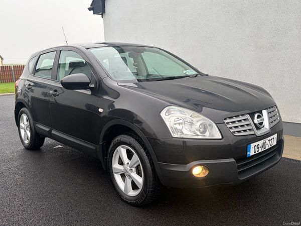 Nissan Qashqai Hatchback, Diesel, 2009, Black