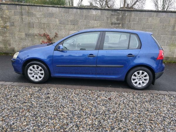 Volkswagen Golf Hatchback, Petrol, 2004, Blue
