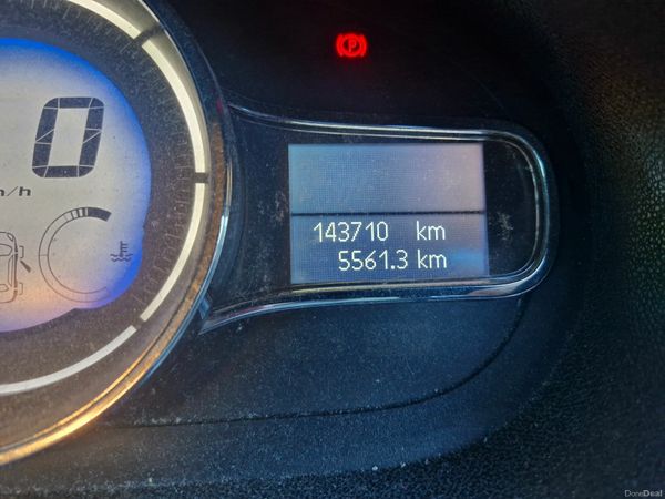 Renault Fluence Saloon, Diesel, 2016, Gold