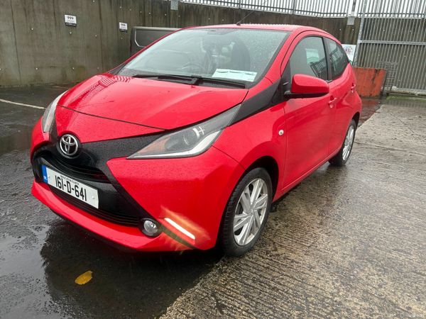 Toyota Aygo Hatchback, Petrol, 2017, Grey