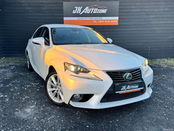 Lexus IS Saloon, Petrol Hybrid, 2013, White
