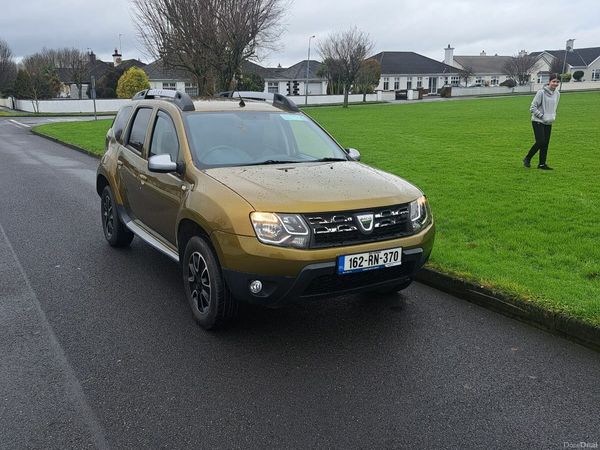 Dacia Duster SUV, Diesel, 2016, Green