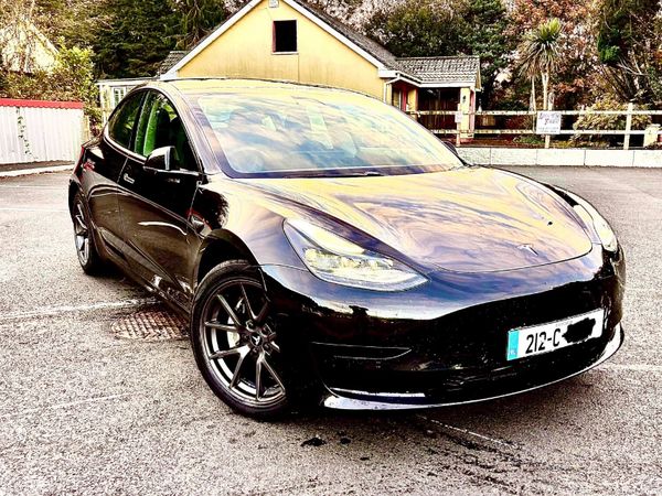Tesla Model 3 Saloon, Electric, 2021, Black