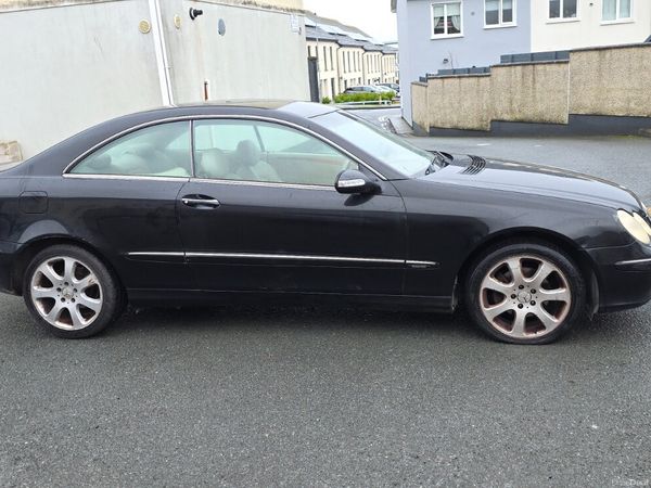 Mercedes-Benz CLK Coupe, Petrol, 2005, Black