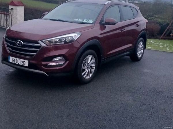 Hyundai Tucson SUV, Diesel, 2016, Red