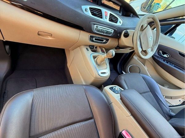 Renault Grand Scenic MPV, Diesel, 2010, Beige